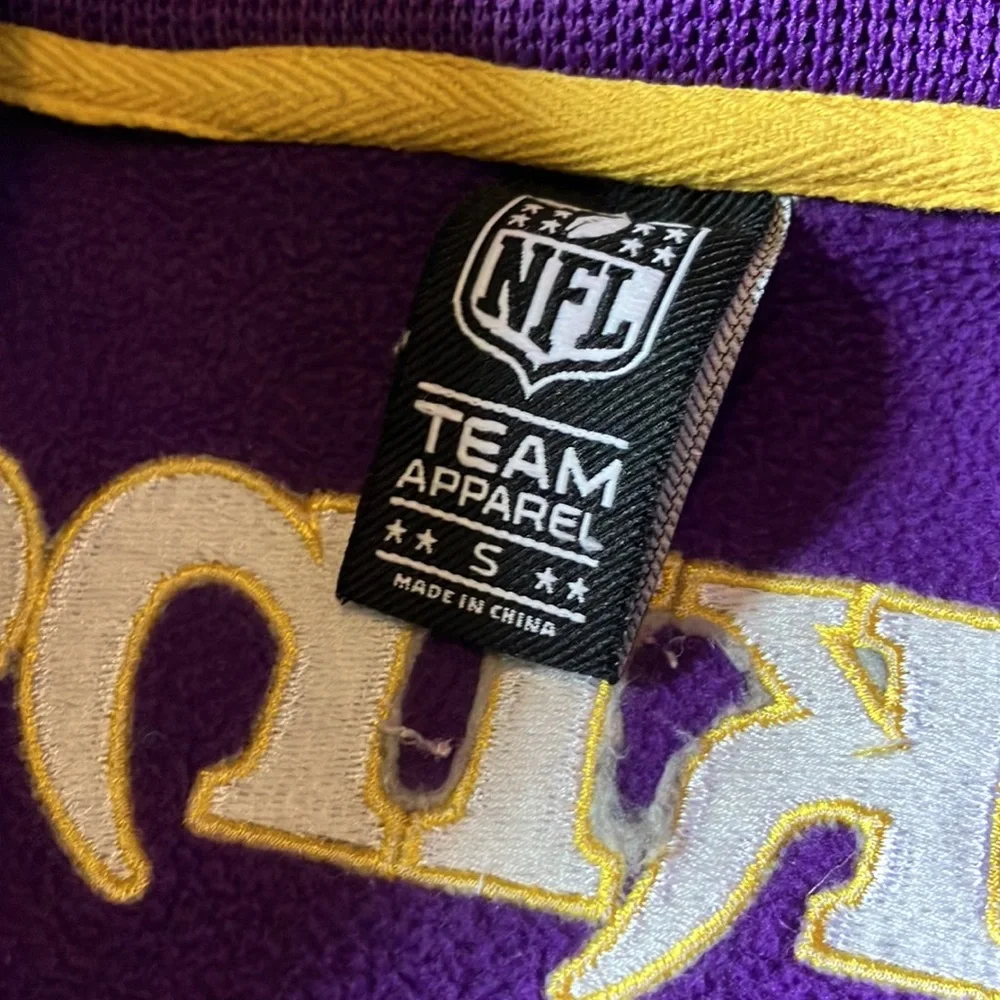 MN Vikings Half Zip Sweatshirt, Size S - Picture 3 of 4